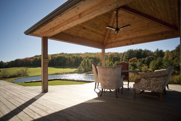 Outdoor dining - Country Retreat of Beautiful Vistas offering Serenity or Activity (Unadilla)