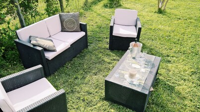 HOLIDAY HOUSE IDEALLY LOCATED