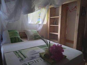 1 habitación y caja de seguridad en la habitación 