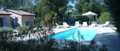 Udendørs pool