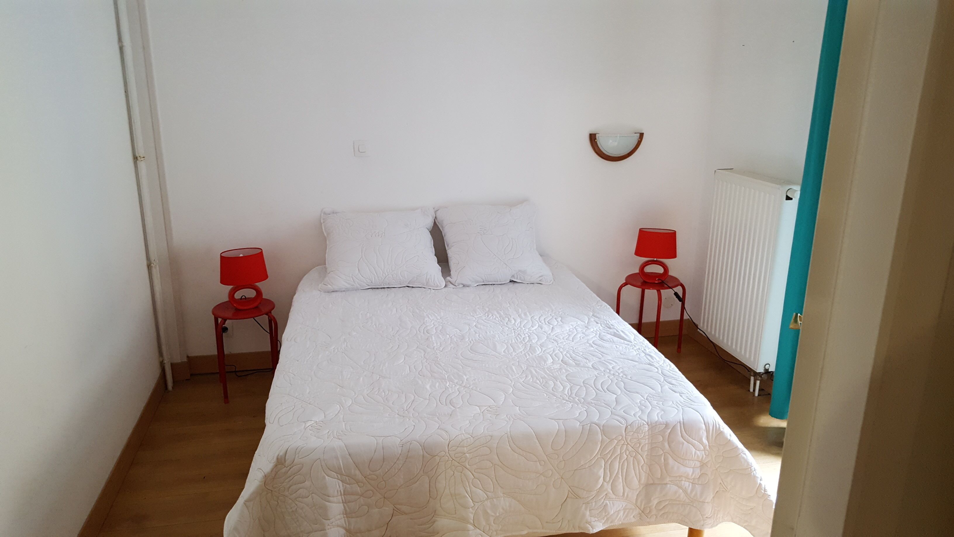 4 chambres, fer et planche à repasser, Wi-Fi gratuit