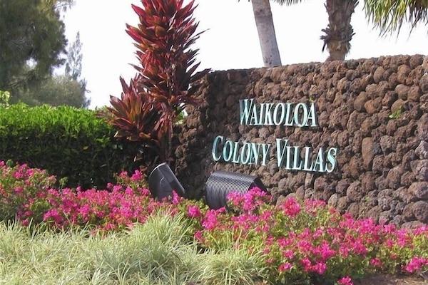 Welcome to Waikoloa Colony Villas