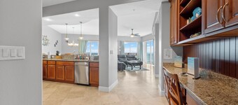 Modern Penthouse with Direct Ocean Front Views!