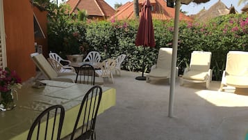 Buiten dineren