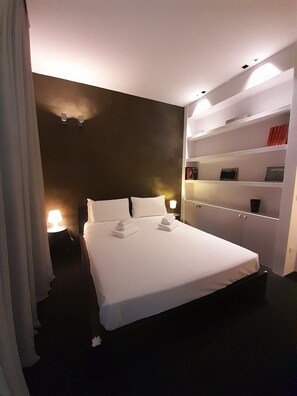 2 Schlafzimmer, Zimmersafe, Bügeleisen/Bügelbrett, kostenloses WLAN