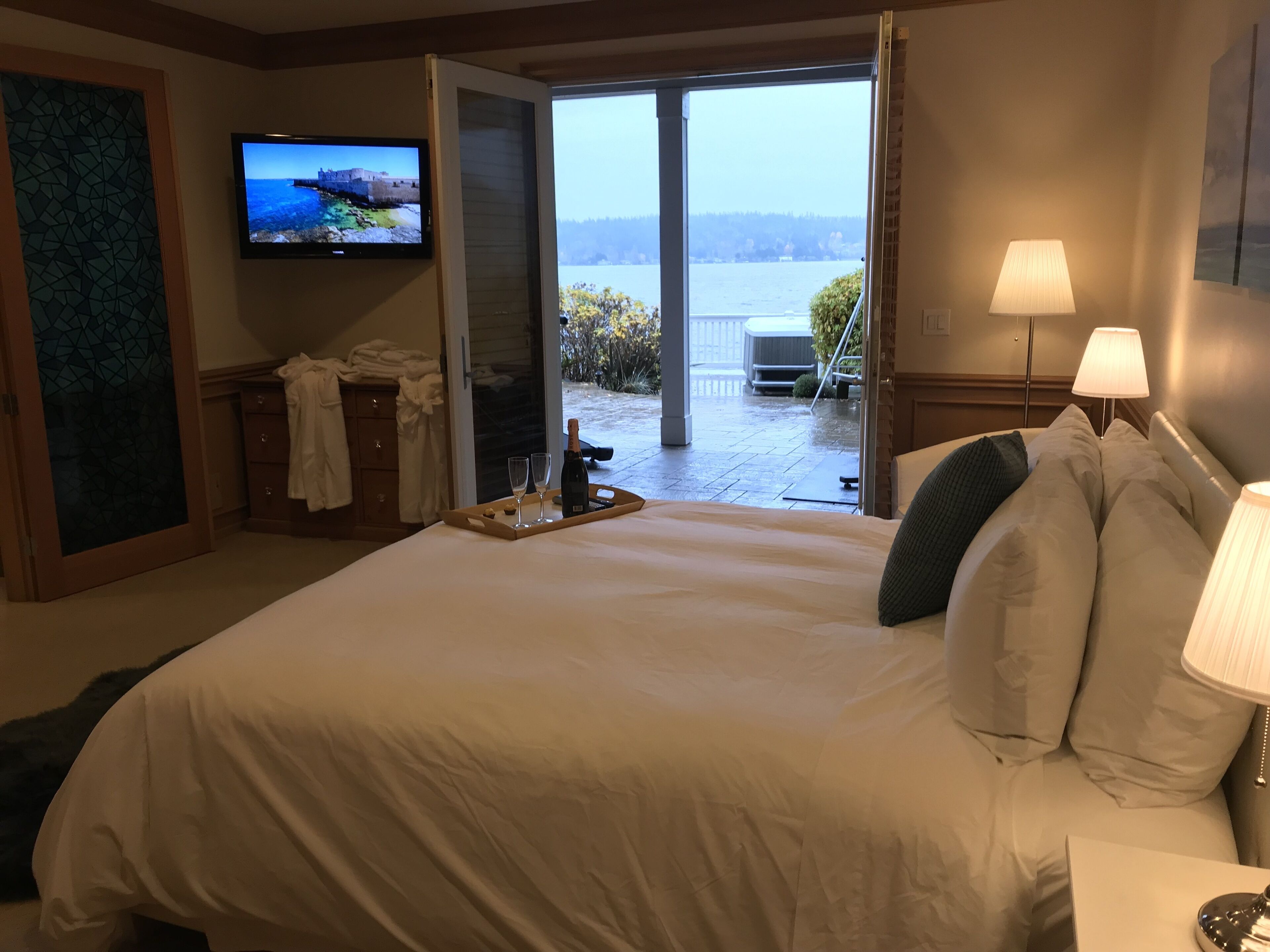 3 dormitorios, escritorio, tabla de planchar con plancha y wifi gratis