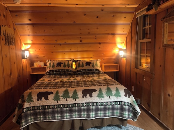 4 soverom, strykejern/-brett, wi-fi (inkludert) og sengetøy