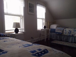 2 chambres, fer et planche Ă repasser, Wi-Fi, draps fournis