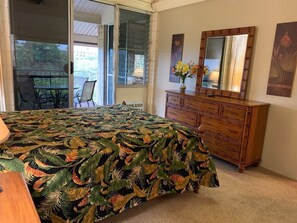 2 bedrooms, in-room safe, iron/ironing board, free WiFi