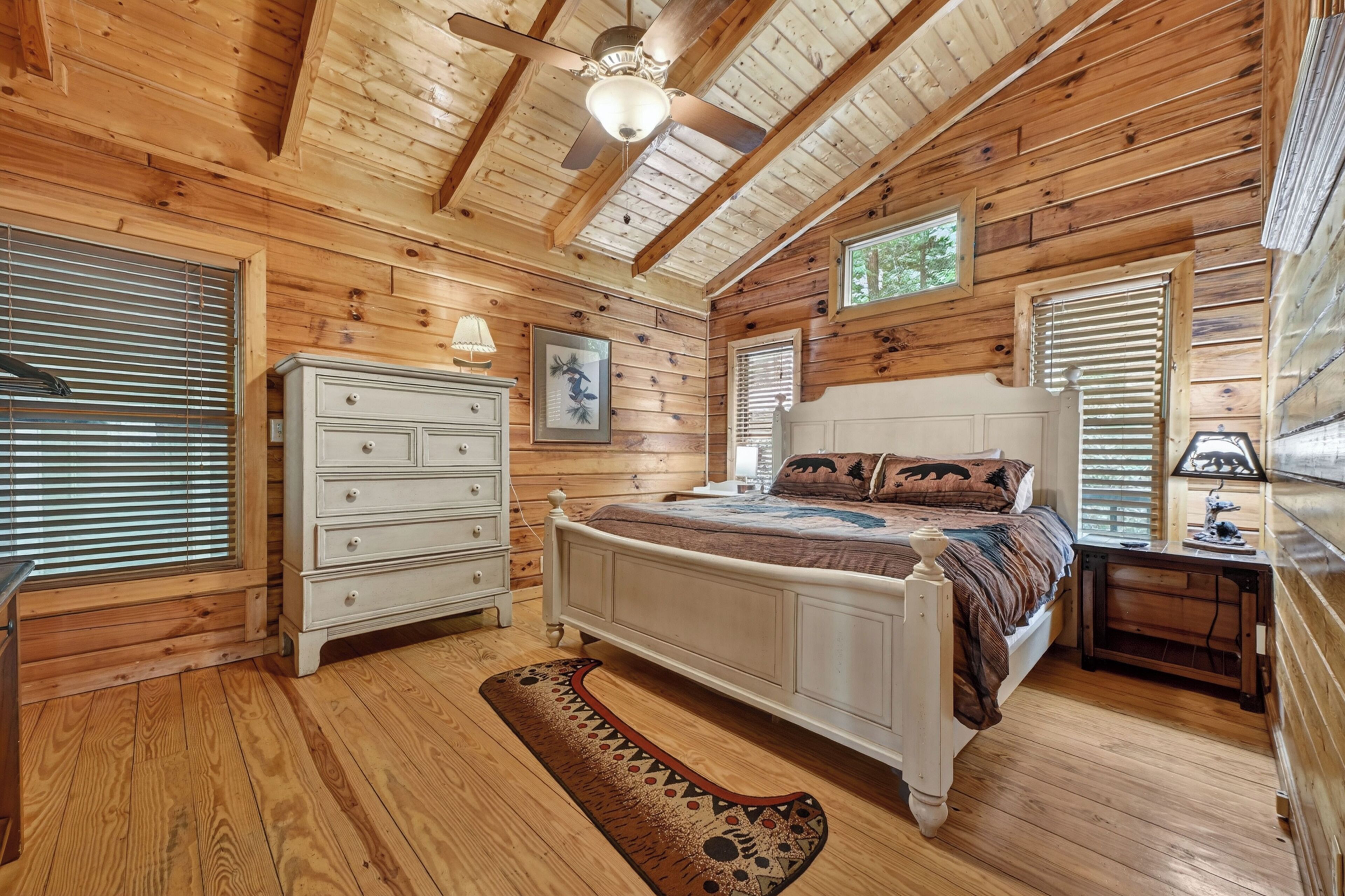 3 bedrooms, free WiFi, bed sheets