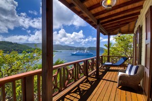 Property grounds - Fun luxury water front w/ dock & free wifi on private 8 acre peninsular estate  (West End)
