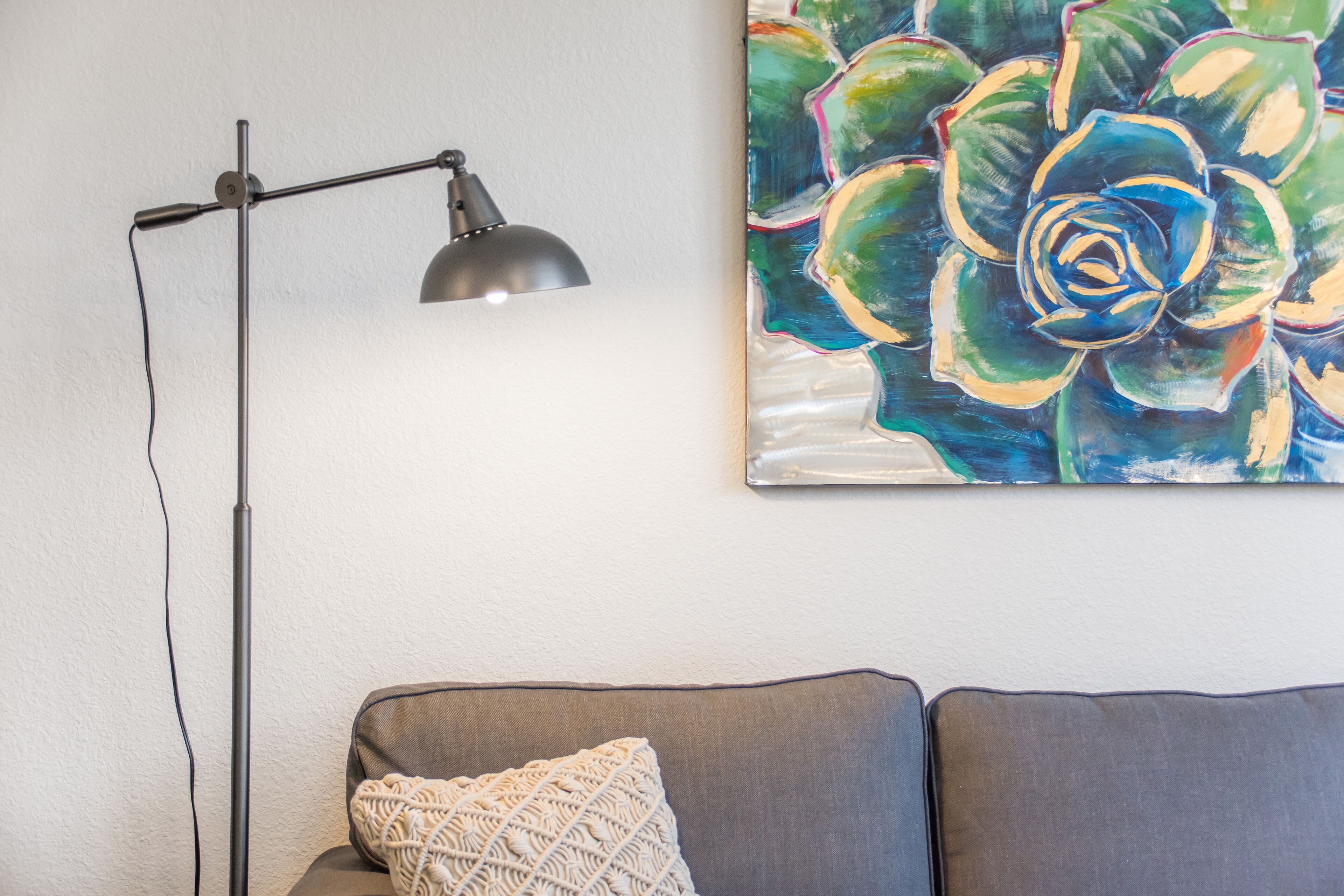 Luxury Villa Townhouse in San Francisco East Bay Excellent Location WiFi