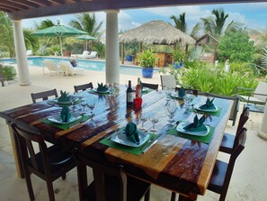 Outdoor dining - Villa Tropicale and paella party  (Phillipsburg)