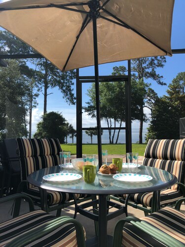 WENIGE SOMMERWOCHEN LINKS.  JETZT FÜR HERBST BUCHEN !! BAYFRONT HOME W POOL NUR VON SGI