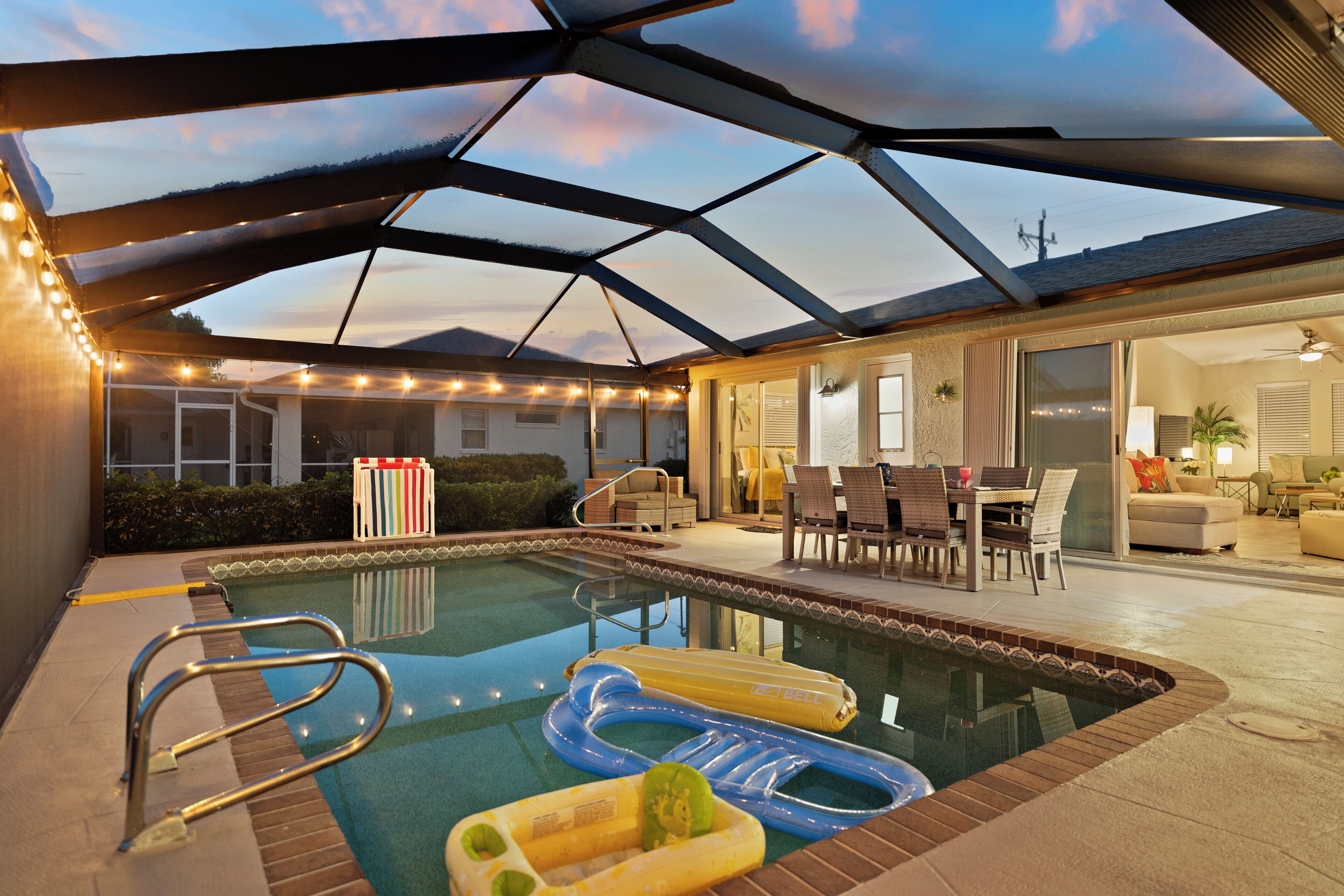 Piscina all'aperto, una piscina riscaldata