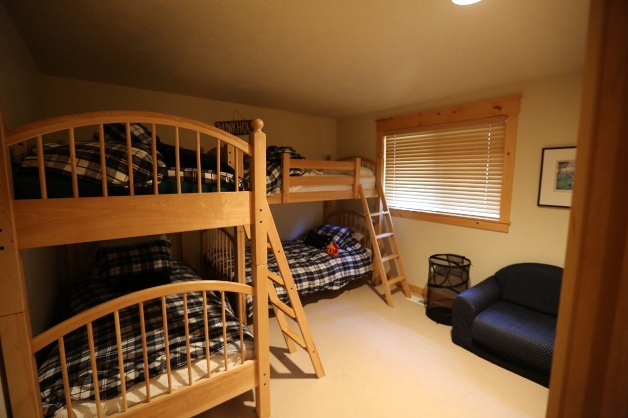 kid's room