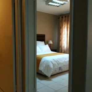 1 bedroom, iron/ironing board, WiFi, bed sheets