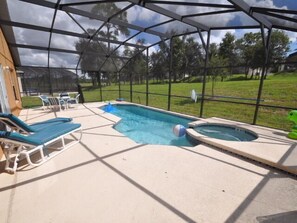 Pool - Luxury 4 bed, 2 master ensuite, 3 bath Resort home in quiet cul-de-sac (Kissimmee)