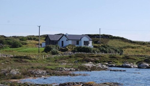 Ocean Front Home with Spectacular Views Overlooking Mannin Bay
