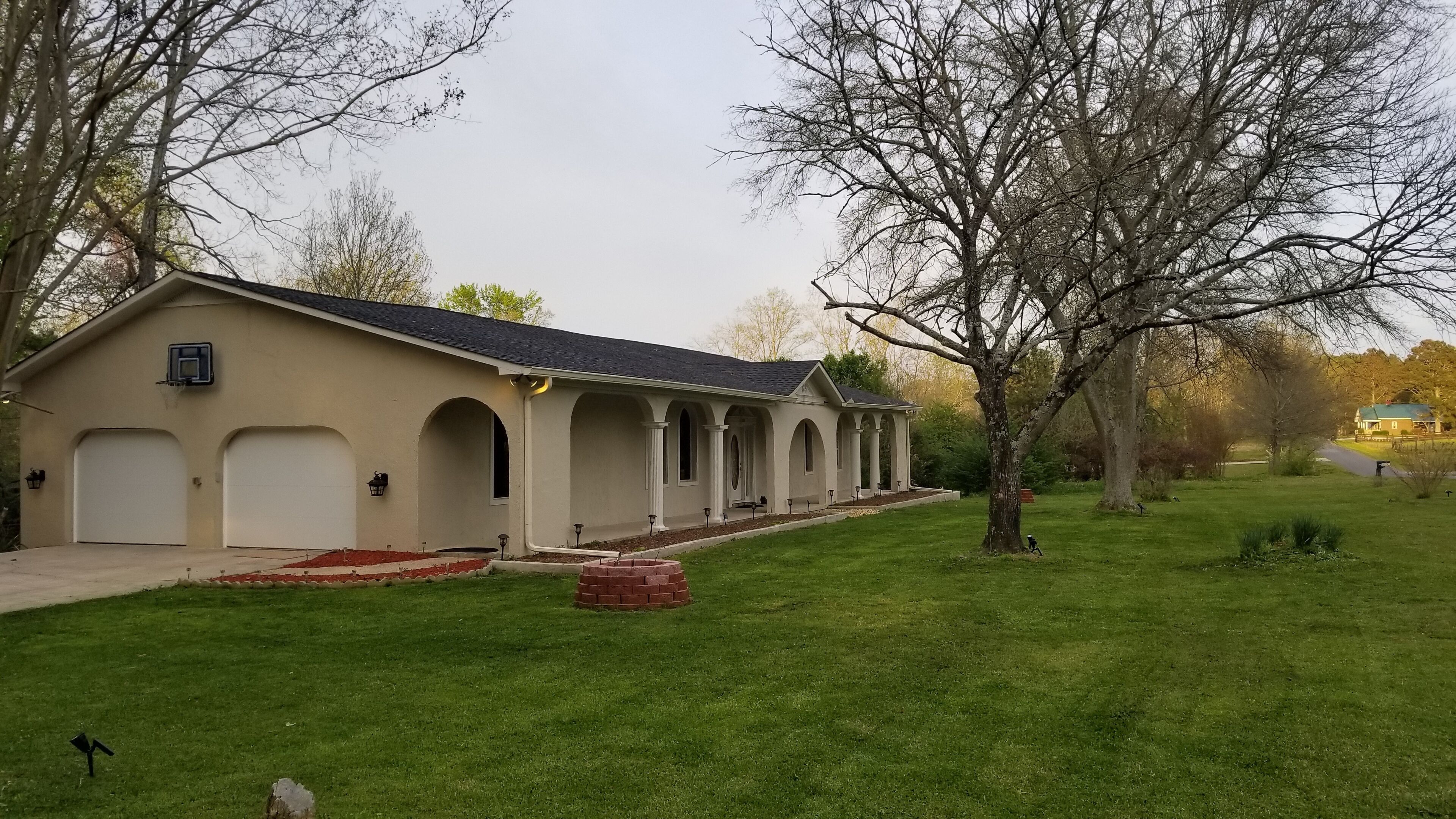 Sporting Fun with Total relaxation in this beautiful well appointed home 
