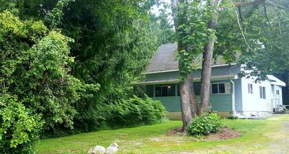 Metsäinen paratiisikoti lähellä Olympic National Park ja Ocean
