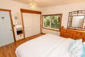 4 bedrooms