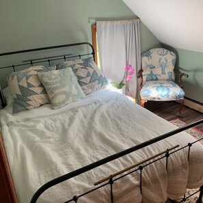 4 bedrooms, iron/ironing board, free WiFi, bed sheets - Family-friendly home (Biddeford)