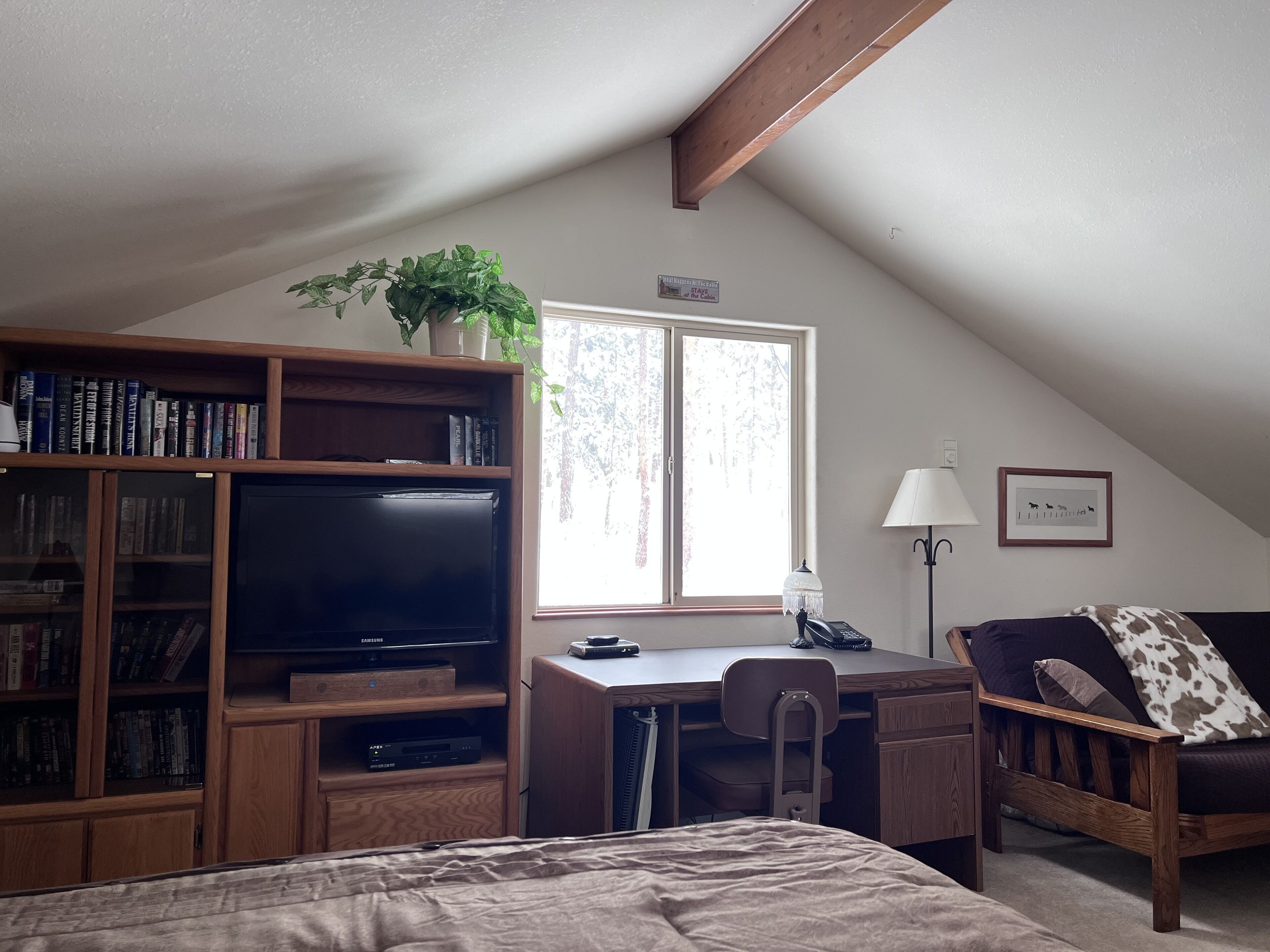 2 bedrooms, desk, free WiFi, bed sheets