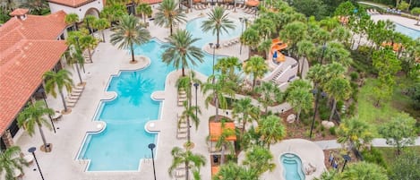 Piscine extérieure, piscine chauffée