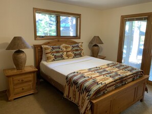 3 Schlafzimmer, Bügeleisen/Bügelbrett, WLAN, Bettwäsche