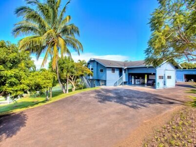 Private lush 2 Acre Mountain Home Maui w/ many amenities