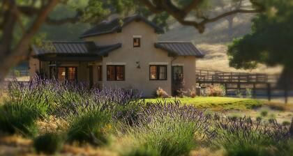 La Petite Maison in Santa Ynez