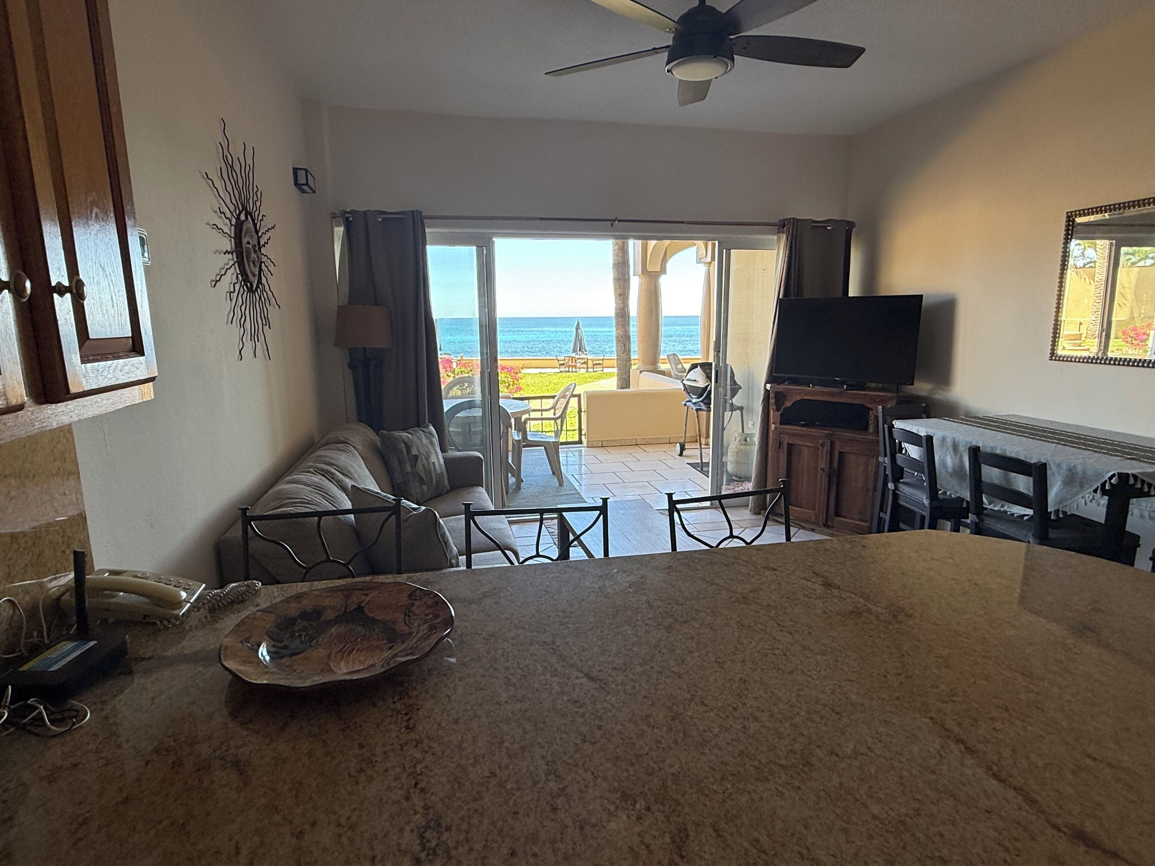 Smart TV y reproductor de DVD 