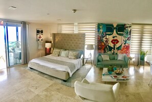 1 bedroom, in-room safe, iron/ironing board, free WiFi