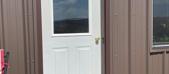 The Hideaway Is The Place To Stay For Privacy, Relaxation, And Seclusion.