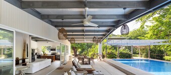 Leben im Freien in absoluter Privatsphäre, nur wenige Schritte vom Wasser entfernt