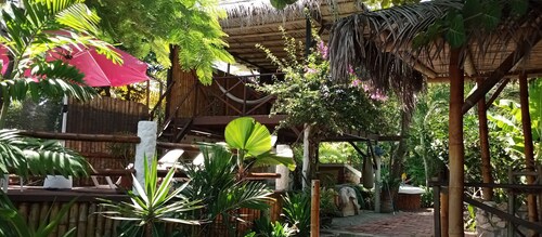 LA POSADA DEL SUECO!
Ocean Front Tropical Guest House, Playas Ecuador