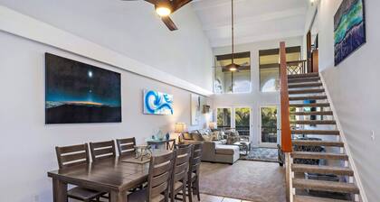 Maui Hill 70 - Spacious 3BR/3BA for 8, 2 King Suites, 3 Lanais, Pool, Near Beach