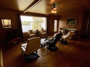 Smart-TV, DVD-Player