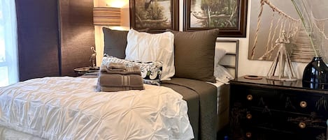 2 Schlafzimmer, Schreibtisch, Bügeleisen/Bügelbrett, kostenloses WLAN