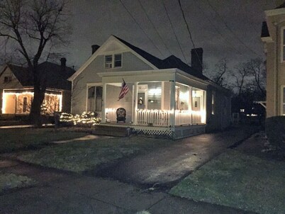 Kathy's Place -Horse park, Keeneland Racing, Bourbon Tours, UK Sports, Rupp Arena