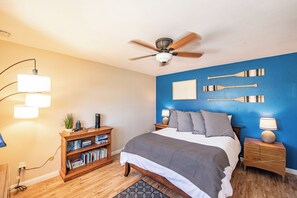 2 soverom, strykejern/-brett, reiseseng for barn og wi-fi (inkludert)