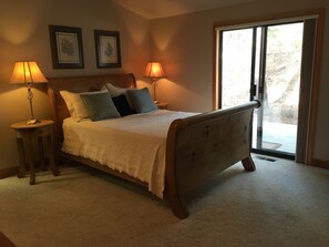 3 bedrooms, iron/ironing board, travel cot, WiFi