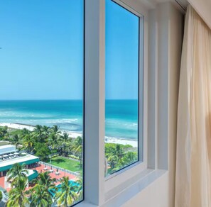 Interior - Oceanview-Residences - 1 Hotel - 1BR-1.5 Bath - Beachfront-Resort-Style (Miami Beach)