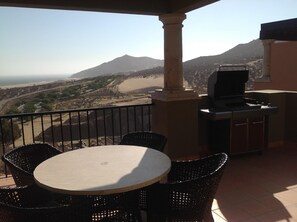 Outdoor dining - Luxury Resort Villa That Sleeps 10 (Cabo San Lucas)