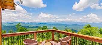 Breathtaking Views of 7 Mountain Ranges - Close to Asheville