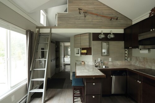 Modern gestaltete Wohnung, zu FuĂ vom Sessellift mit Blick auf die Berge