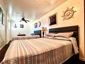 3 bedrooms, desk, iron/ironing board, free WiFi