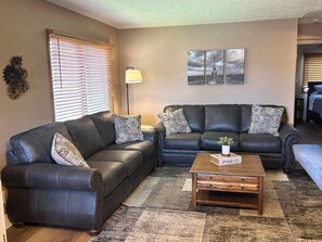 Flat-screen TV, DVD player, foosball, table tennis - Fun Under The Sun, Condo 2: Have Some Fun, Soak Up The Sun! (St George)