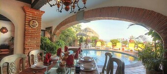 Beautiful Fully-Staffed Spanish Colonial  Puerto Vallarta  Private Home/Villa